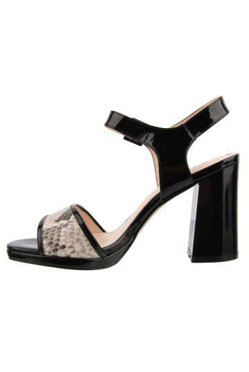 Босоножки женские Welfare 450616331/BLK/32