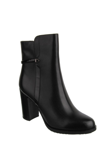 Чоботи жіночі Welfare 530083115/BLK/33