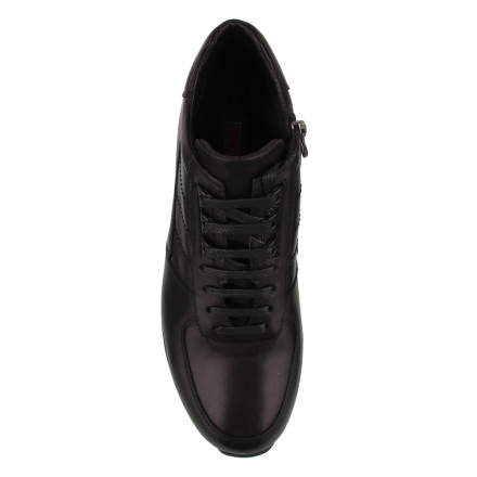 Кросівки чоловічі Welfare 550062212/BLK/33