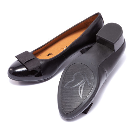 Туфлі жіночі Caprice 9/9-22303/21 026 BLK NAPPA COMB