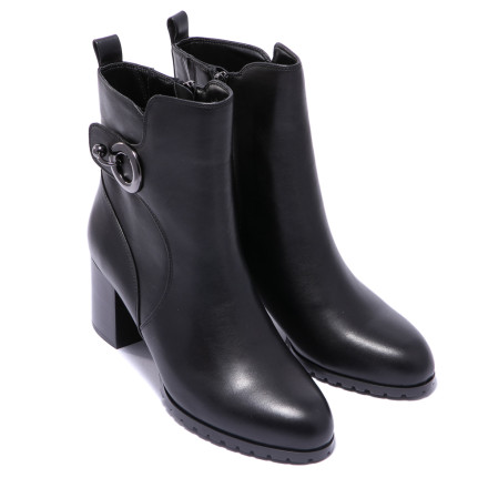 Черевики жіночі Welfare 610082312/BLK/37