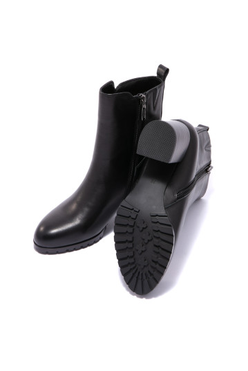Черевики жіночі Welfare 610082312/BLK/37