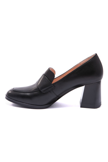 Туфлі жіночі Welfare 700031111/BLK/37