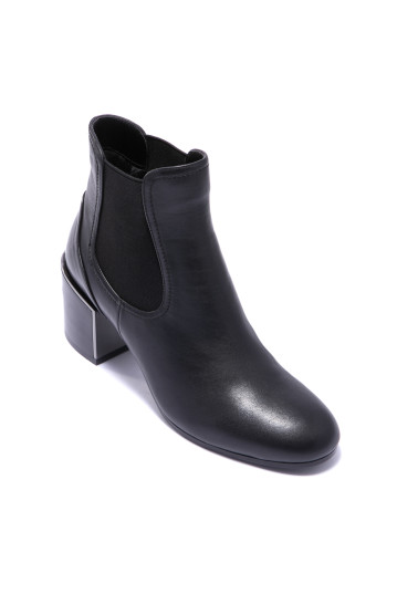 Черевики жіночі Welfare 300292112/BLK/37