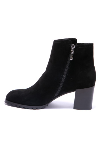Черевики жіночі Welfare 610082542/BLK/37