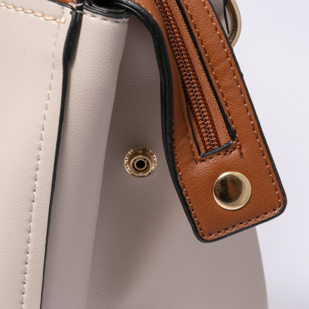 Жіноча сумка Welfare 8102 BEIGE