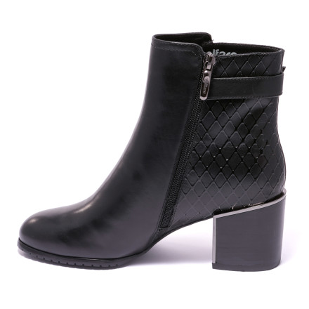 Черевики жіночі Welfare 240812113/BLK/37