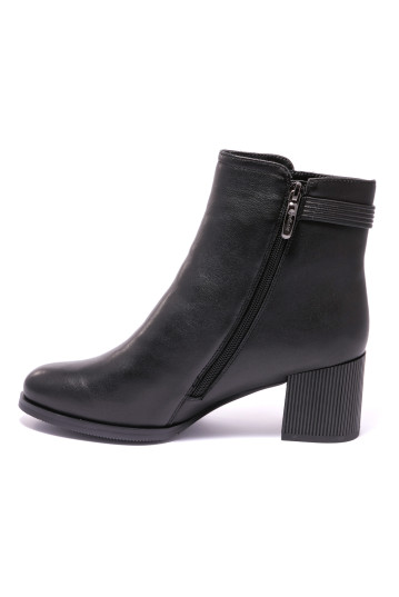 Черевики жіночі Welfare 271322113/BLK/37