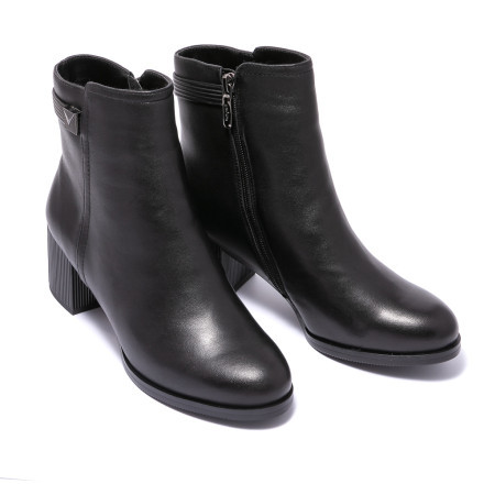 Черевики жіночі Welfare 271322113/BLK/37