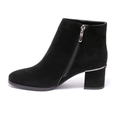 Черевики жіночі Welfare 271682142/BLK/37