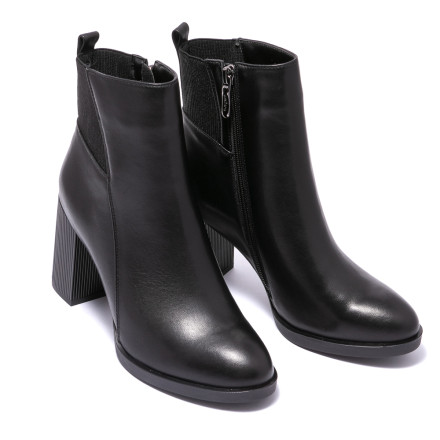 Черевики жіночі Welfare 271332112/BLK/37