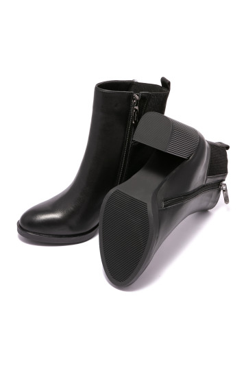 Черевики жіночі Welfare 271332112/BLK/37