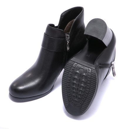 Черевики жіночі Welfare 271252112/BLK/37