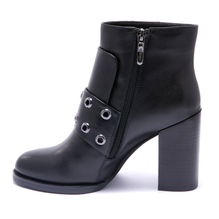 Черевики жіночі Welfare 271492112/BLK/37