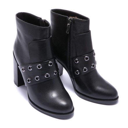 Черевики жіночі Welfare 271492112/BLK/37