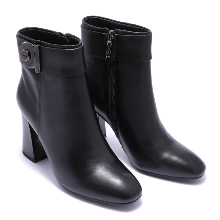 Черевики жіночі Welfare 331582112/BLK/37