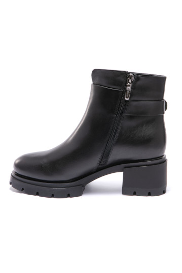 Черевики жіночі Welfare 240832122/BLK/37
