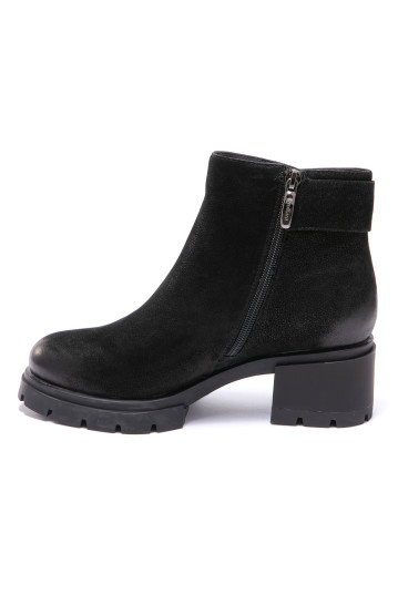 Ботинки женские Welfare 240832313/BLK/37