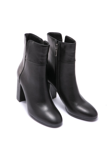 Черевики жіночі Welfare 331462312/BLK/37