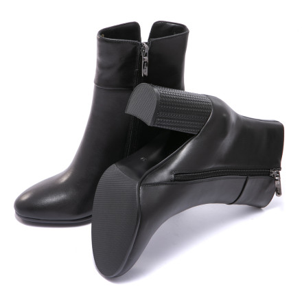 Черевики жіночі Welfare 331462312/BLK/37