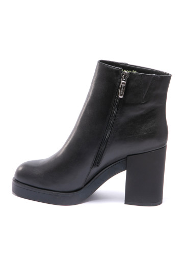 Черевики жіночі Welfare 480662113/BLK/37