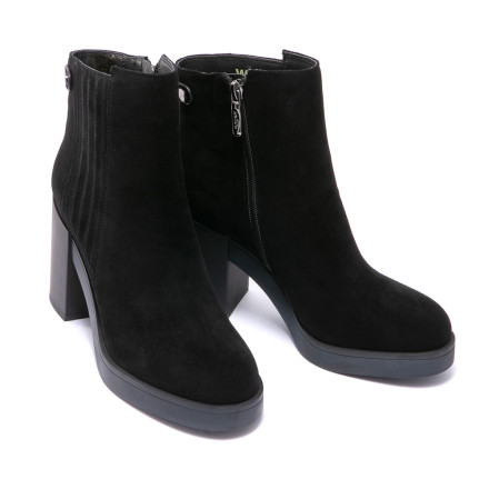 Черевики жіночі Welfare 480662342/BLK/37