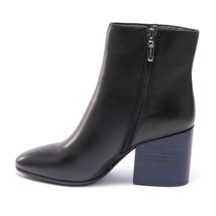 Черевики жіночі Welfare 540262312/BLK/37