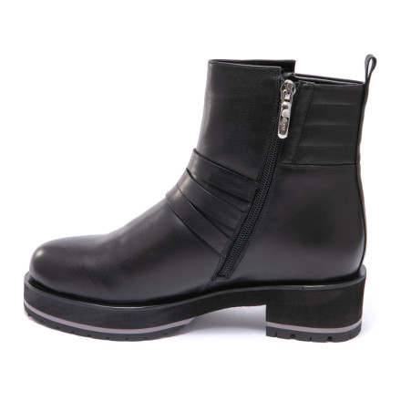 Черевики жіночі Welfare 610062113/BLK/37