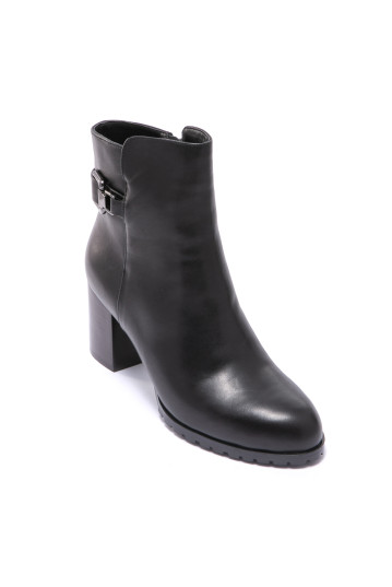 Черевики жіночі Welfare 610082113/BLK/37