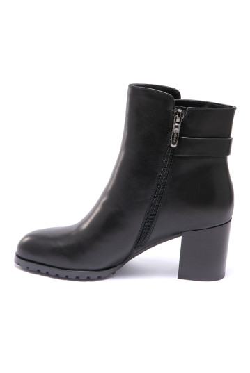 Черевики жіночі Welfare 610082113/BLK/37