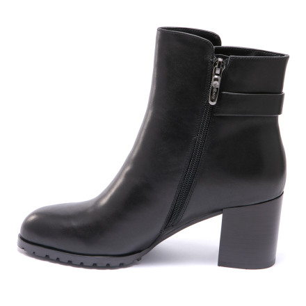 Черевики жіночі Welfare 610082113/BLK/37