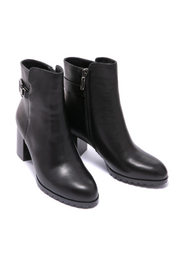 Черевики жіночі Welfare 610082113/BLK/37