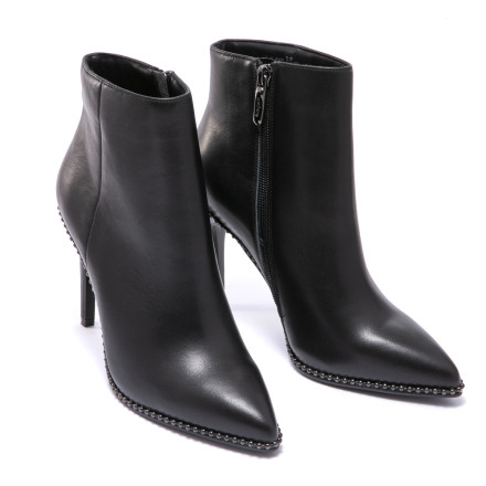 Черевики жіночі Welfare 630102112/BLK/37