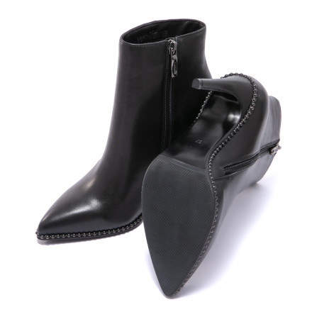 Черевики жіночі Welfare 630102112/BLK/37