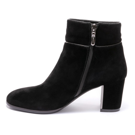 Черевики жіночі Welfare 520612142/BLK/37