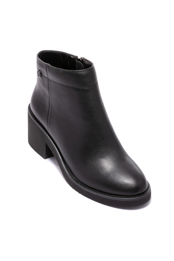 Черевики жіночі Welfare 700042112/BLK/37