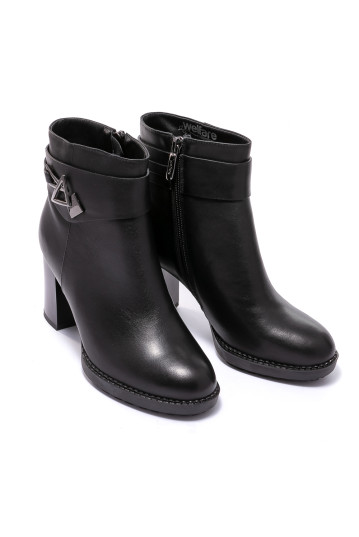 Черевики жіночі Welfare 700082113/BLK/37