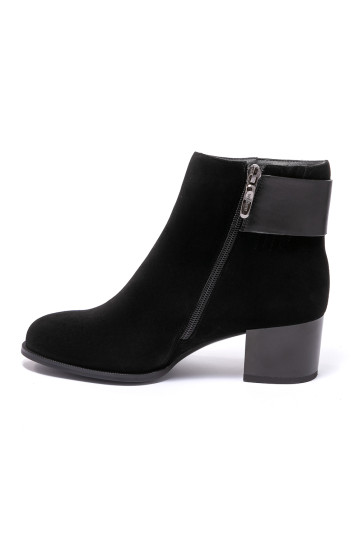 Черевики жіночі Welfare 700112342/BLK/37