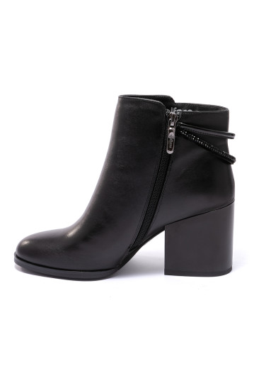 Ботинки женские Welfare 700122112/BLK/37