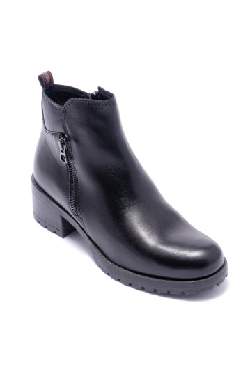 Черевики жіночі Marco Tozzi 2/2-25404/33 002 BLACK ANTIC