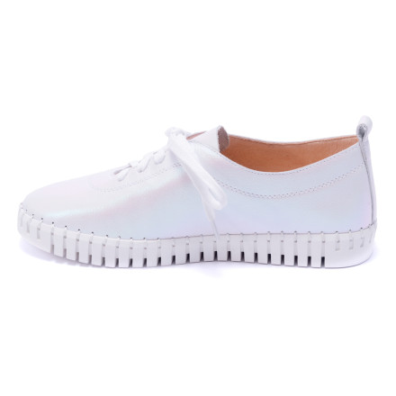 Кросівки жіночі Welfare 240871211/WHITE/38