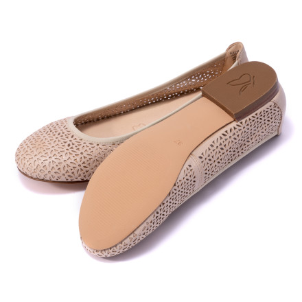 Балетки жіночі Caprice 99/9-22103/22 411 BEIGE WAXY NAP