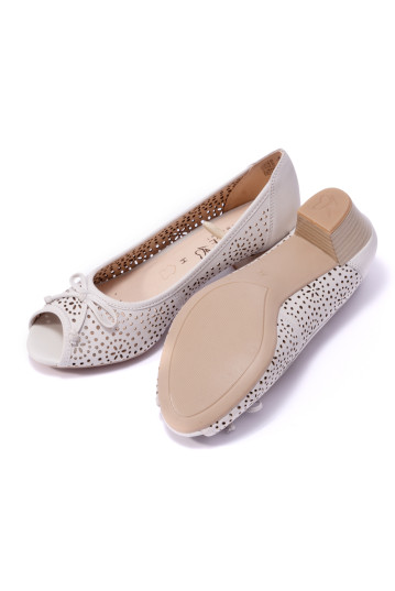 Туфлi жiночi Caprice 9/9-29200/22 127 OFFWHITE NAPPA