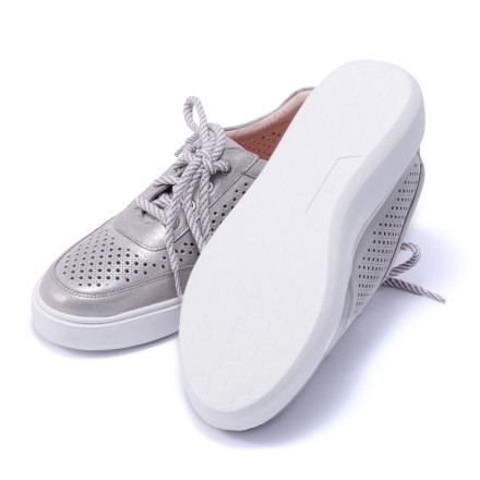 Кросівки жіночі Welfare Pulse 540494211/SILVER/38