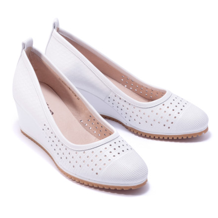 Туфлi жiночi Welfare 331900611/WHITE/38