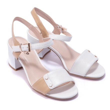 Босоніжки жіночі Welfare 700236111/WHITE/38