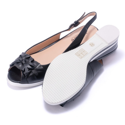 Босоніжки жіночі Welfare 530586111/BLK/38