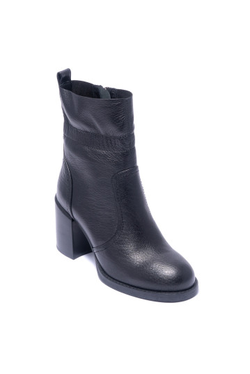 Черевики жіночі Welfare 530672312/BLK/39