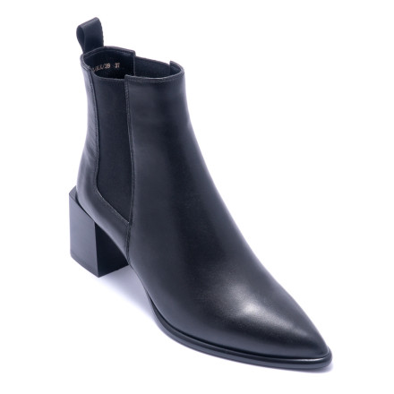 Черевики жіночі Welfare 332342112/BLK/39